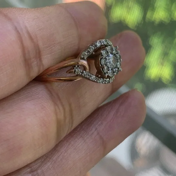 10kt Rose Gold 0.50 Carat Diamond Ring - Picture 4 of 7